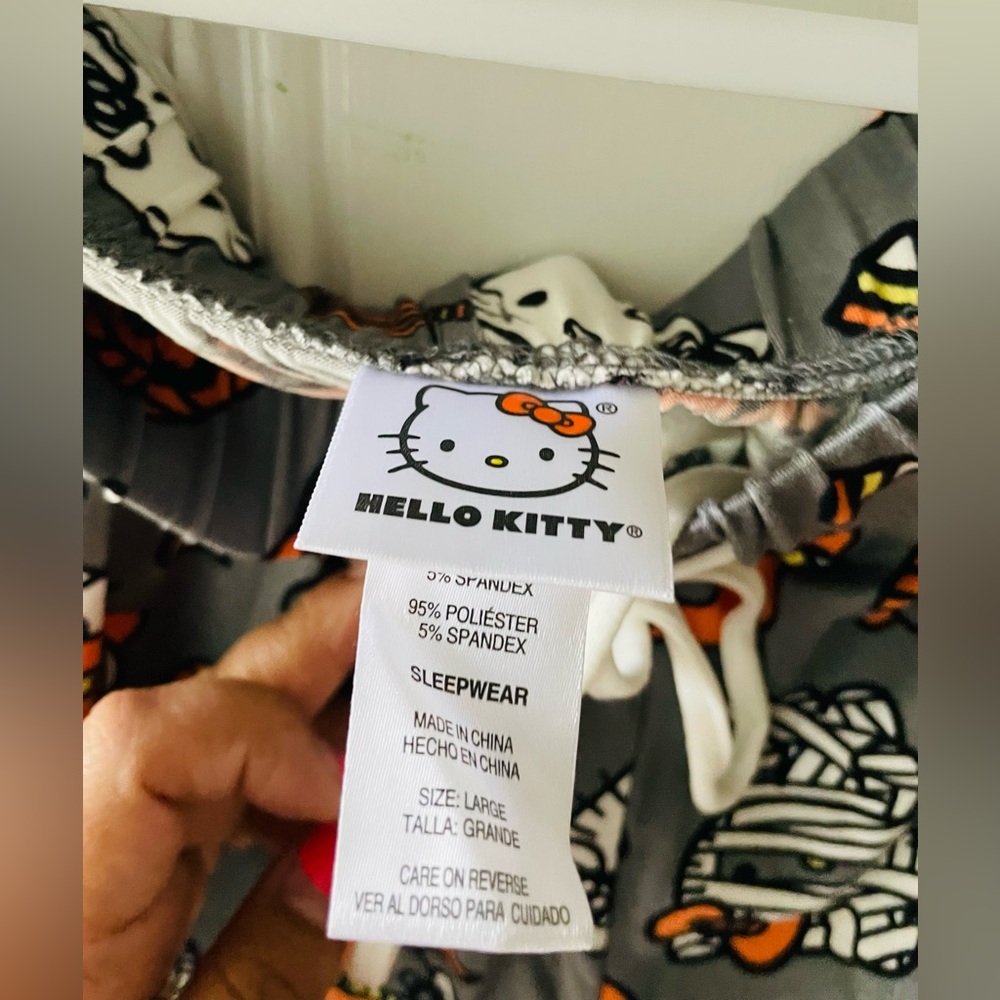 Hello Kitty Halloween Pajama Pants PJs M, L , available - Picture 2 of 5